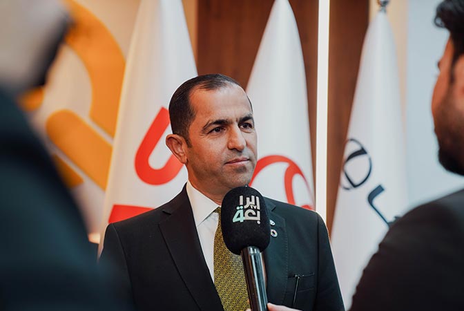 شراكة جديدة بين 'ساس' و'كِي' لتسهيل امتلاك السيارات الهجينة